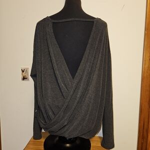 GAP Fit Draped Back Gray Women's Top Large